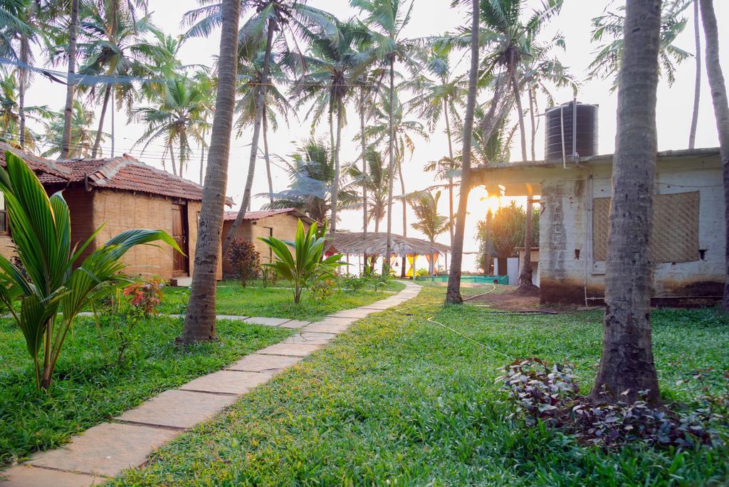 Sunway Cottages Mandrem Dış mekan fotoğraf